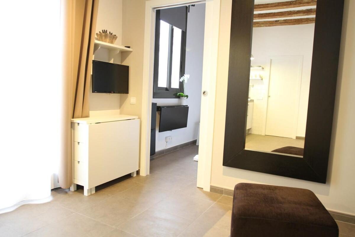 Apartment Almirall 12 Barcelona